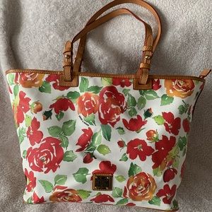 Dooney and Bourke Floral Tote! Excellent condition!!